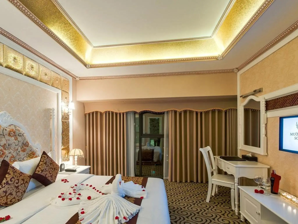 Muong Thanh Luxury Song Lam Hotel