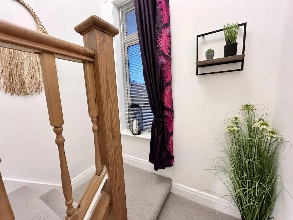 6 Guests - 3 Bed House in Chester-le-street
