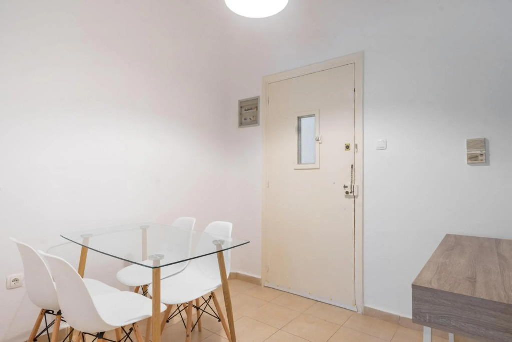Apartment 1km from Acropolis Filoppapou Hill