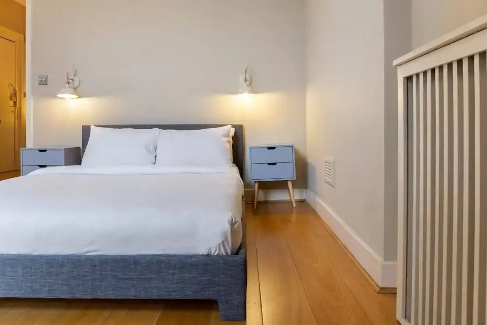Modern & Cosy One Bedroom Apartment, Close to Tube