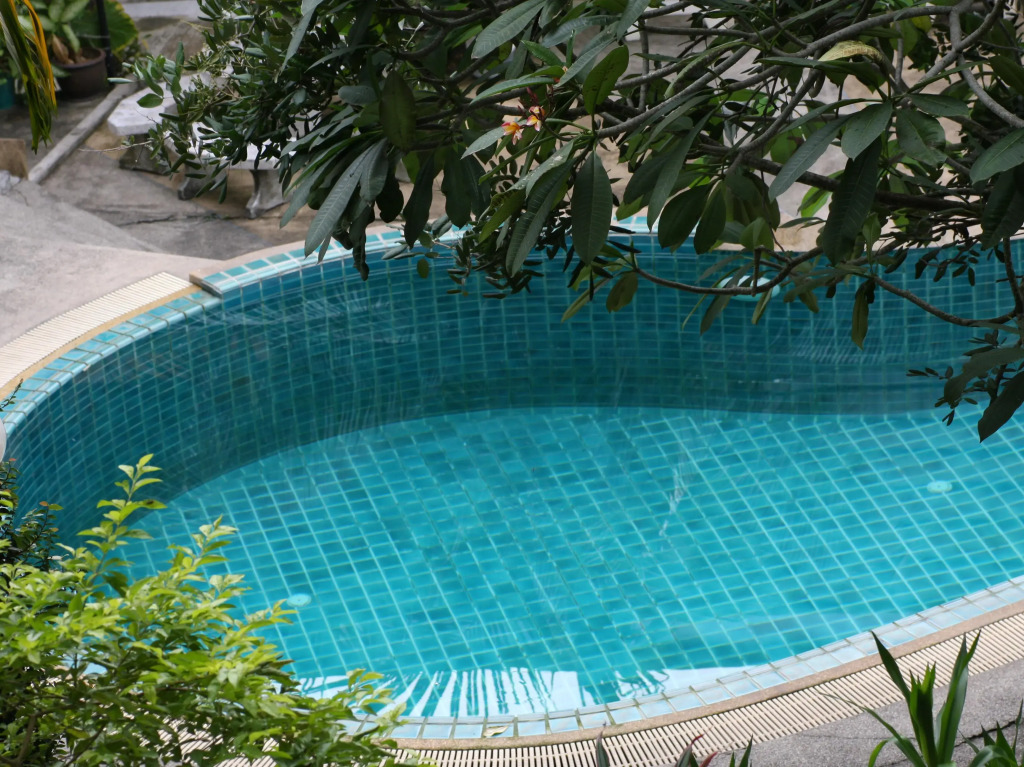 Baan Lukkan Patong Resort