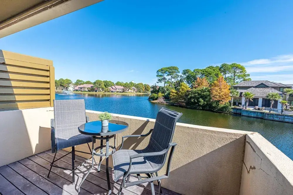 Beachwalk Villa 5202