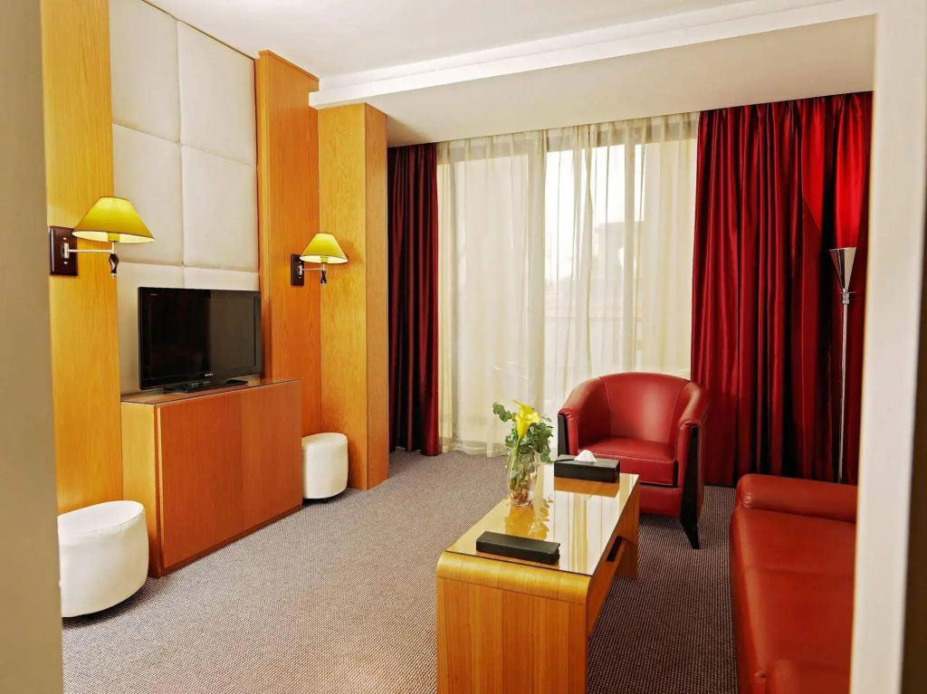 WH Hotel