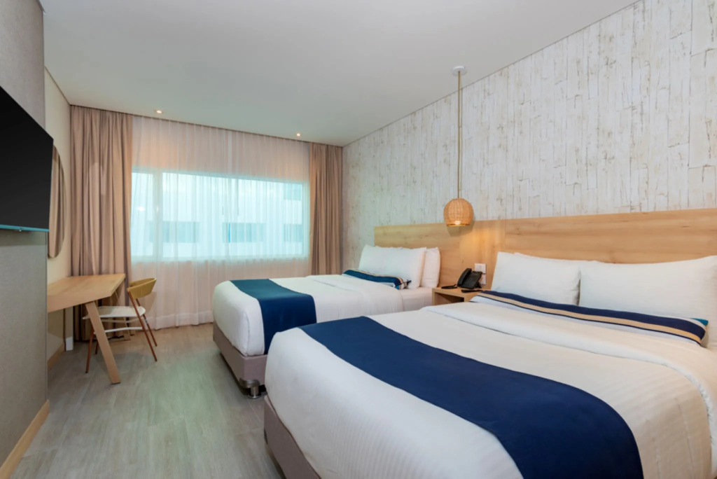 Aquamare Hotel
