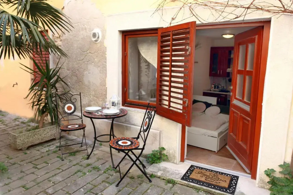 Piran Charming Studio DASA