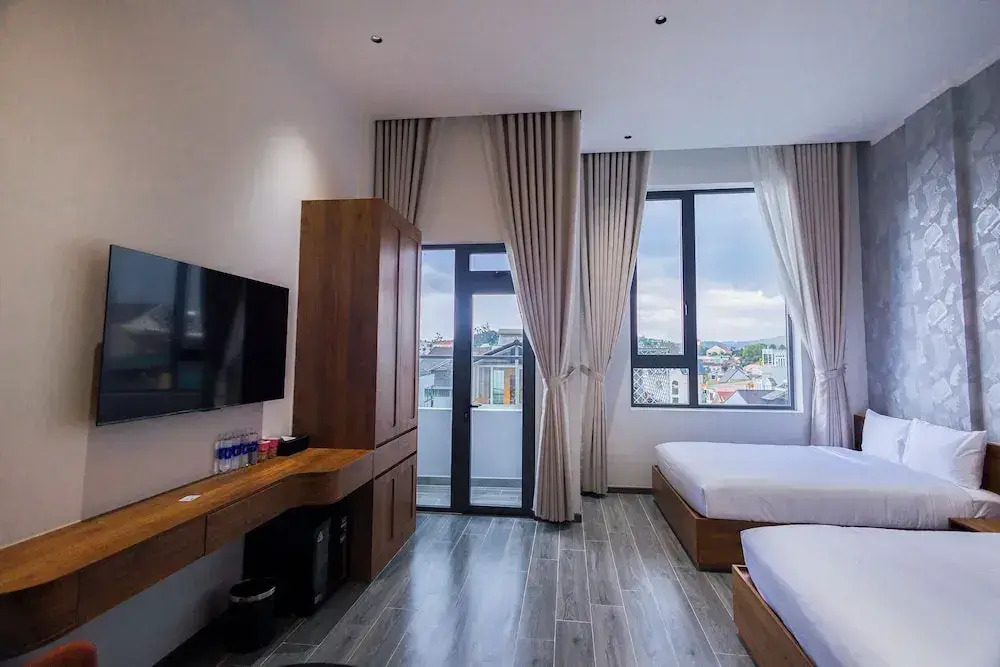 Enjoy Apartment & Hotel DaLat