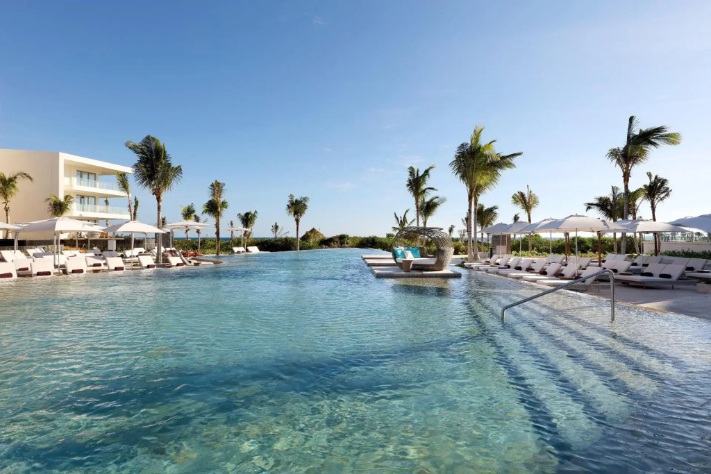 TRS Coral Hotel