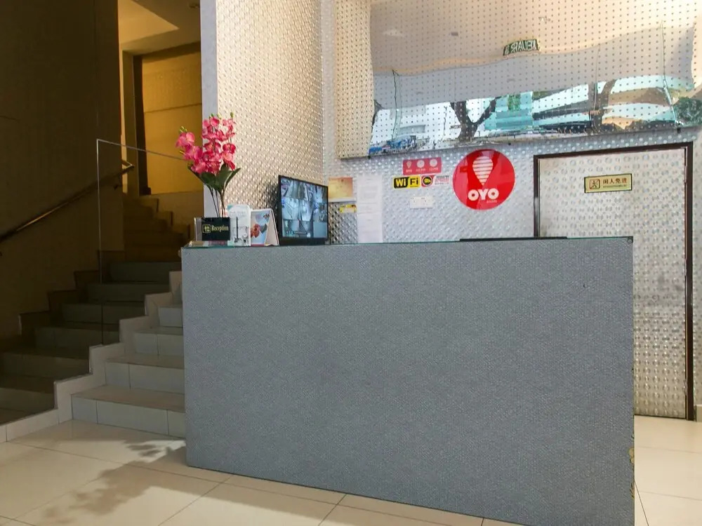 OYO Rooms Fahrenheit Mall