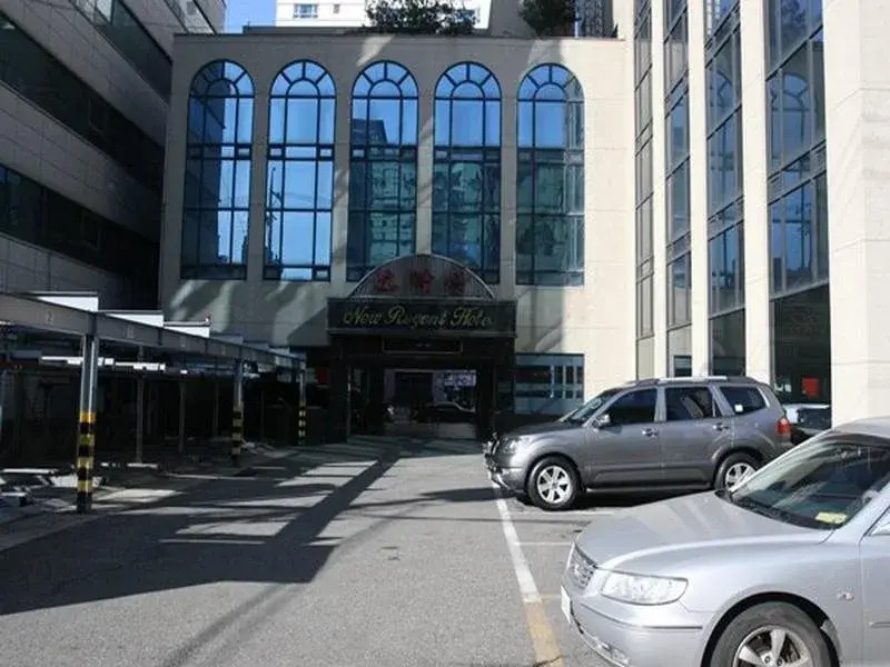 New Regent Hotel(뉴 리젠트 호텔)
