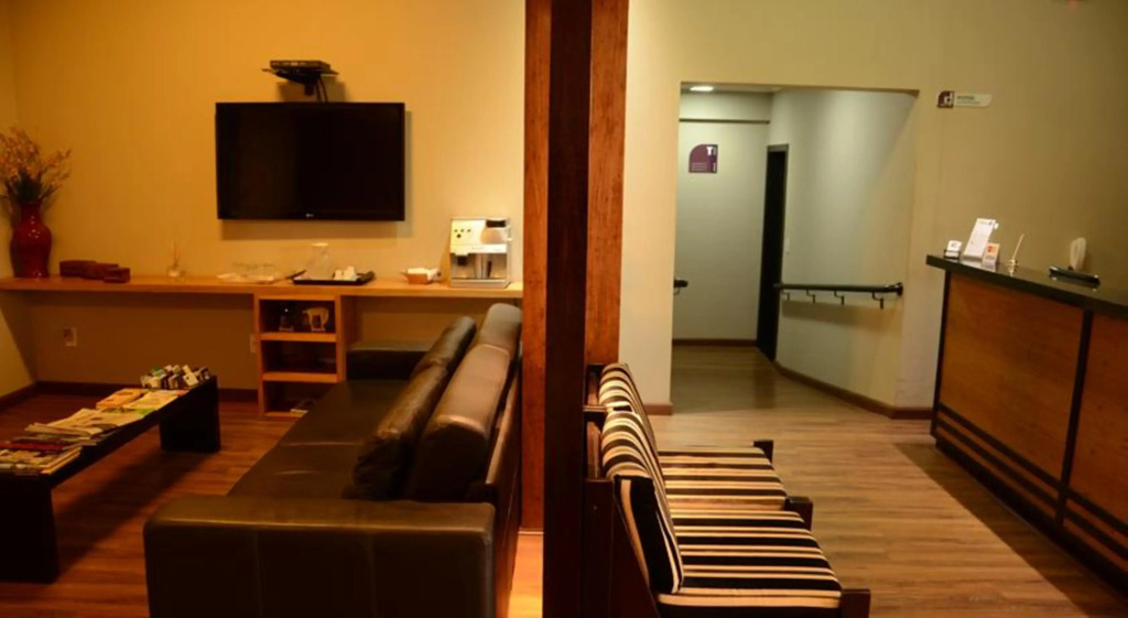 Ideali Hotel