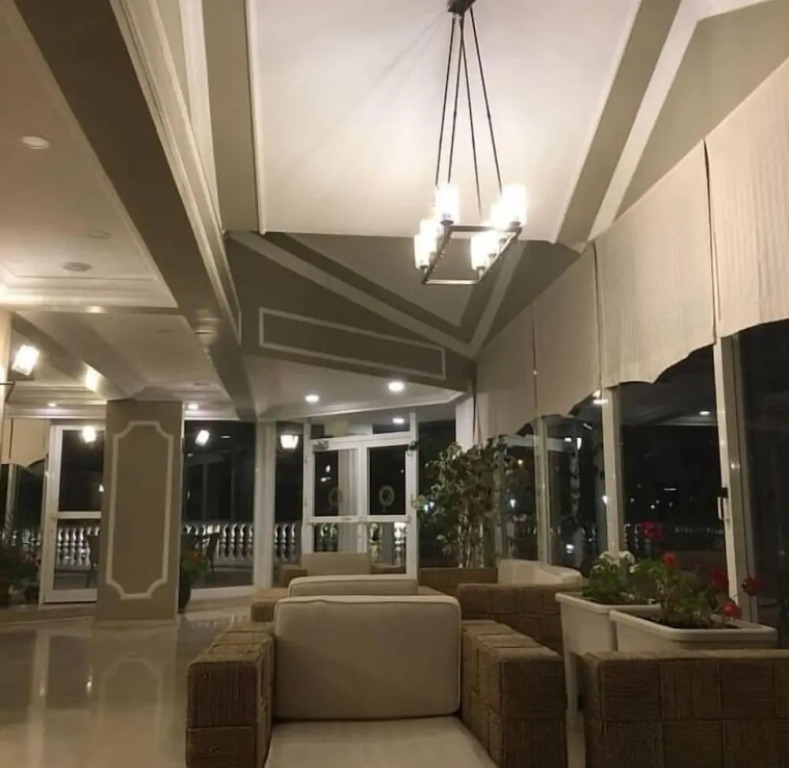 Coskuntuna Hotel