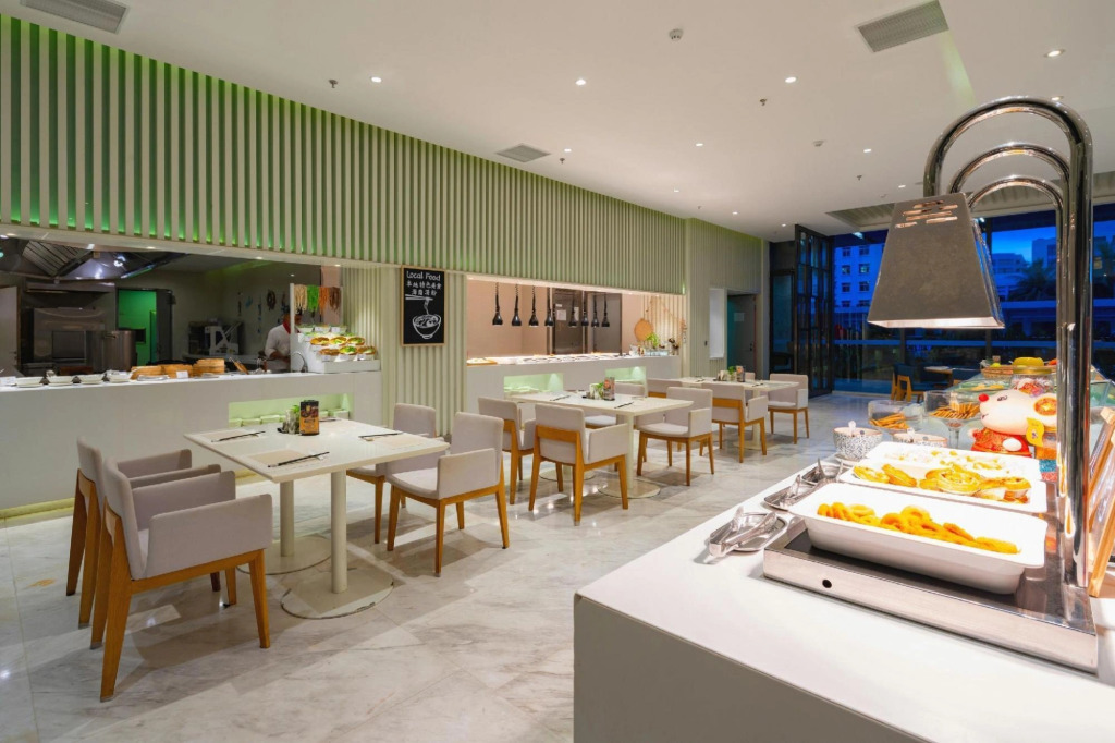 GreenTree Inn Hainan Sanya Fenghuang Jichang Road Business Hotel
