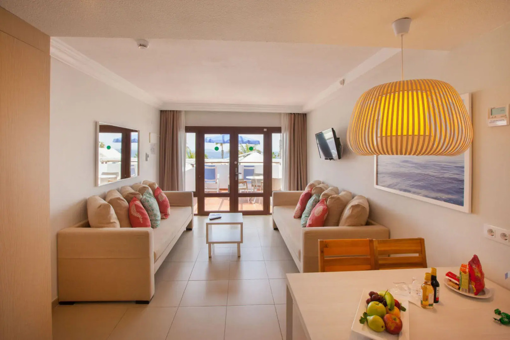 Grupotel Flamingo Beach