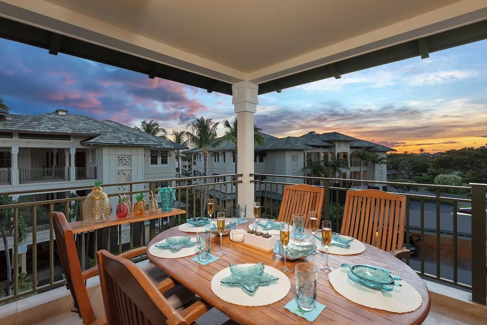 Hilton Pool Pass Included, Kolea - Luxe Penthouse, Walk to Beach