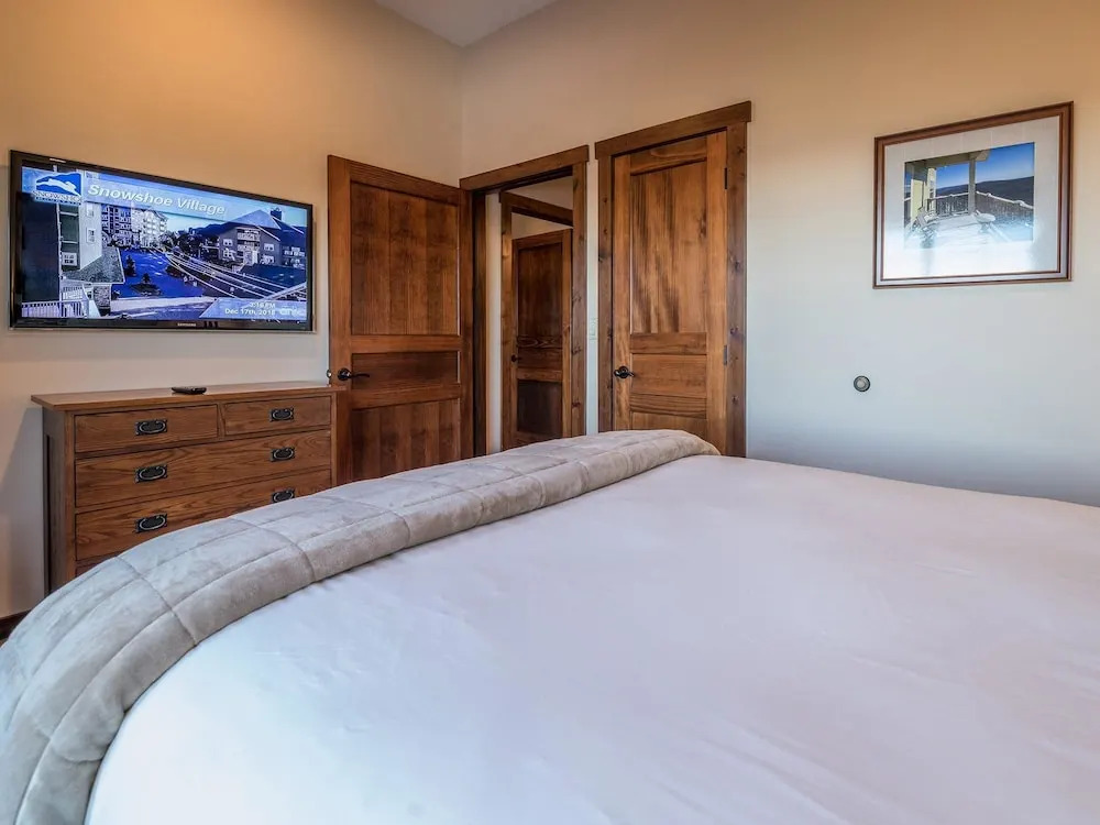 3 Br: Soaring Eagle 404