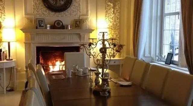 Victoria House B&B