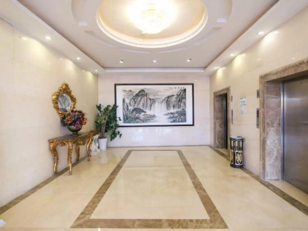 Tanghe Hotel