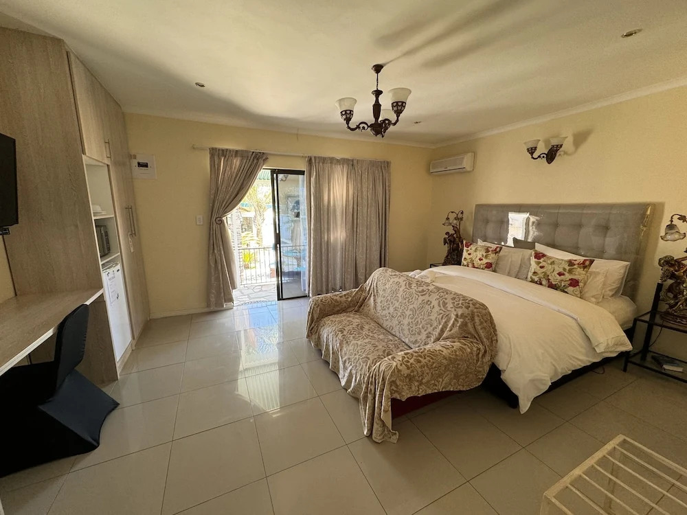 Blue Diamond Lodge