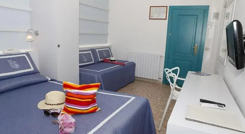 Hotel Sardi
