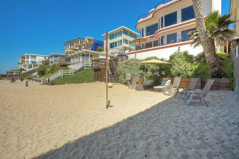 2751 Ocean Street