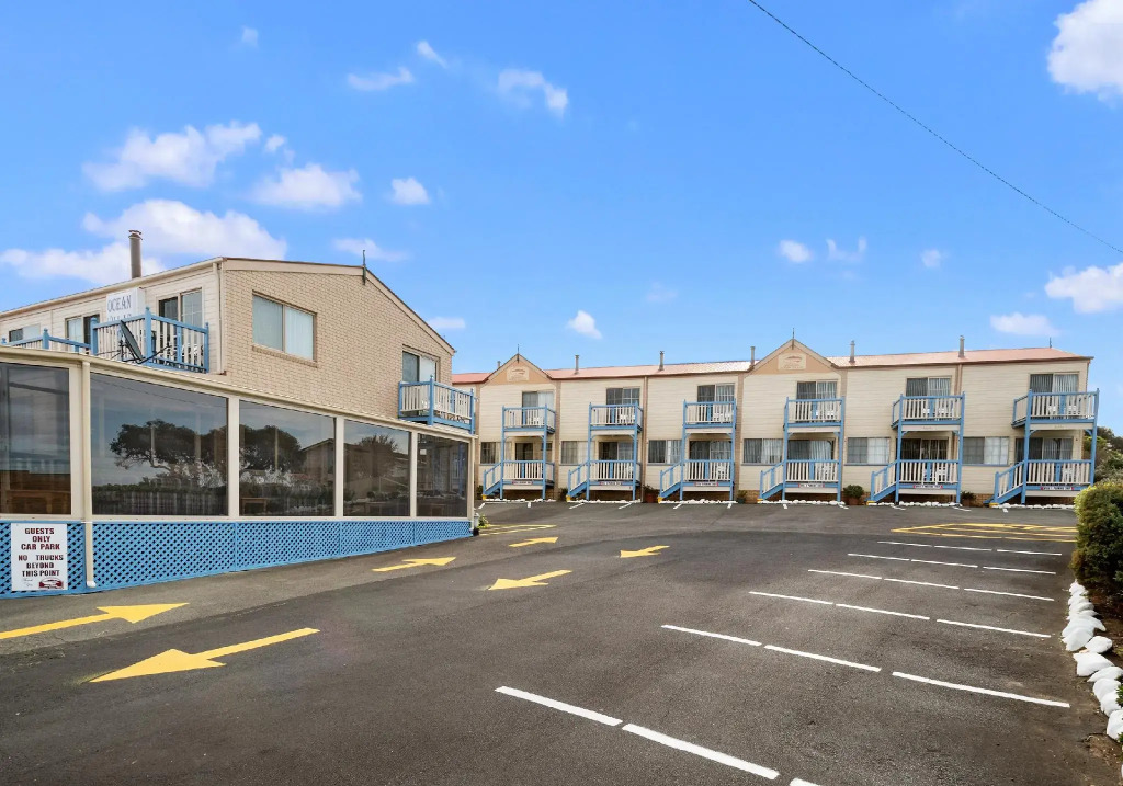 SWANSEA VILLAS