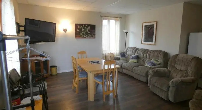 Auberge Des Plaines