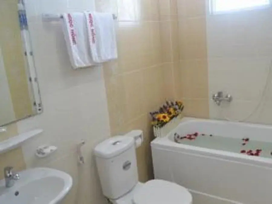 Ngoc Hong Hotel