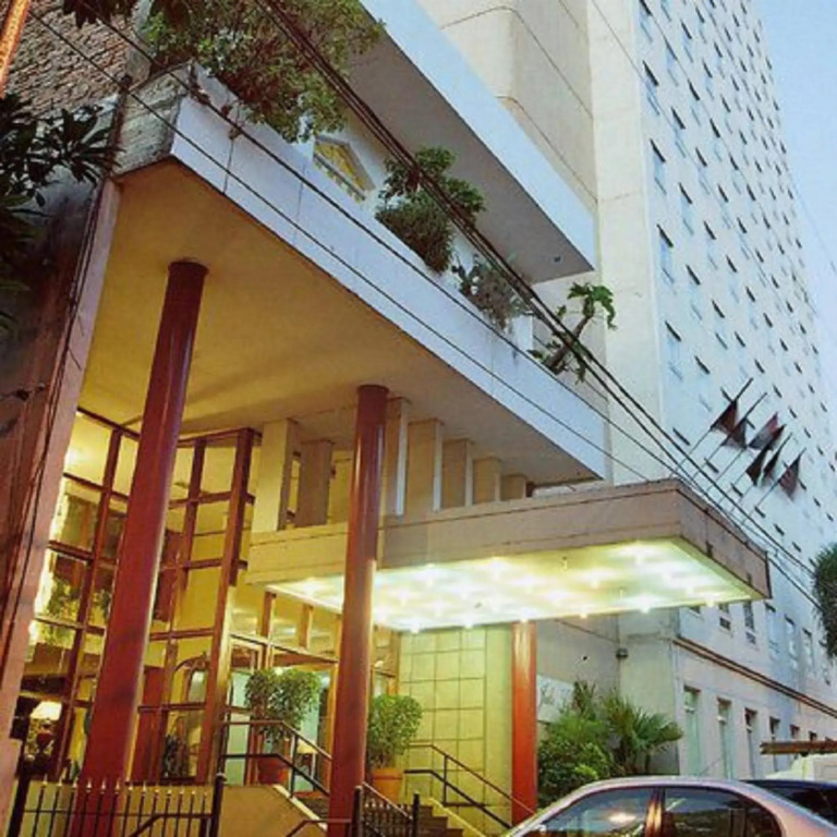 Julio Cesar Hotel