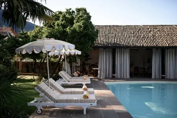 Villa Arnica Suites & Garden