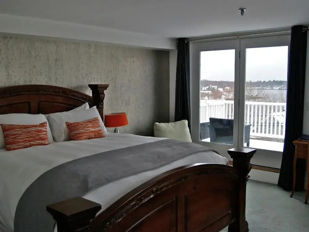 Camden Harbour Inn a member of Small Luxury Hotels