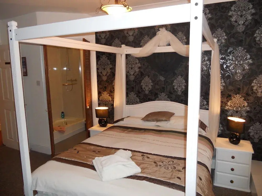 Field View B&B