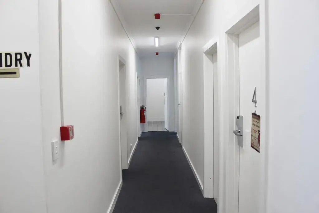 The Guesthouse - Hostel