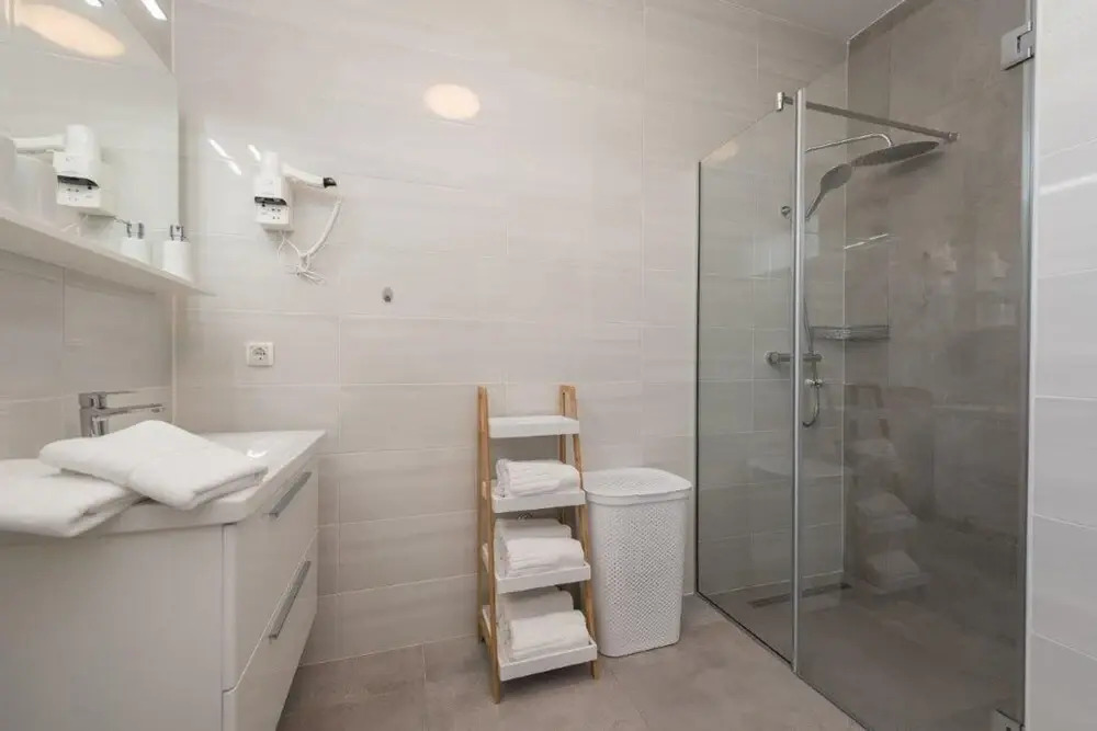 M3 in Vir With 2 Bedrooms and 2 Bathrooms
