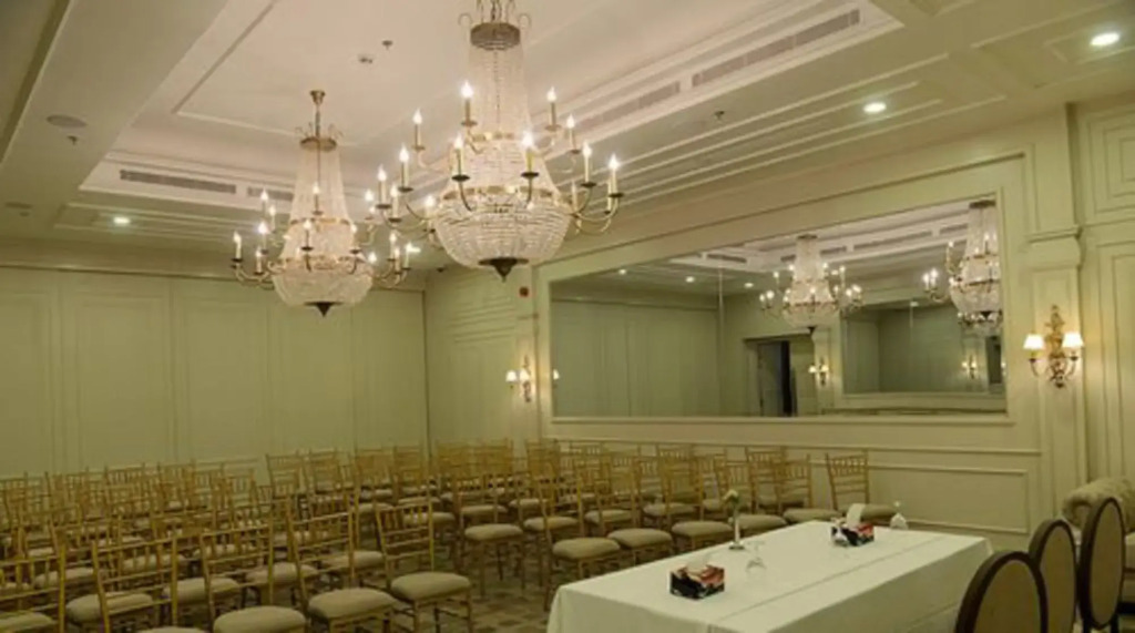 The Nishat Hotel