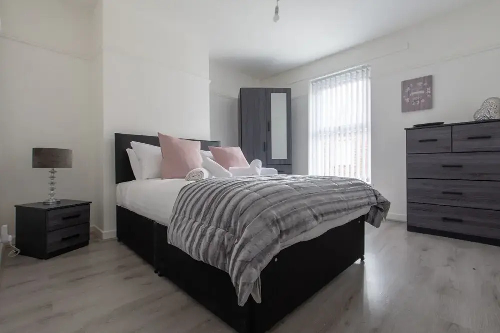 Lux Apartments 3 Bedroom House - Bala