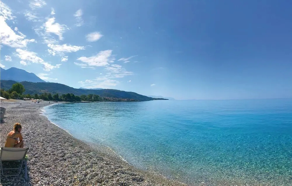Nice Home in Kardamyli With 4 Bedrooms, Outdoor Swimming Pool and Swimming Pool