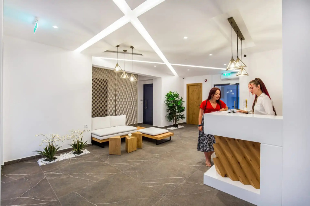 Epicentrum Suites and Villa Oasis