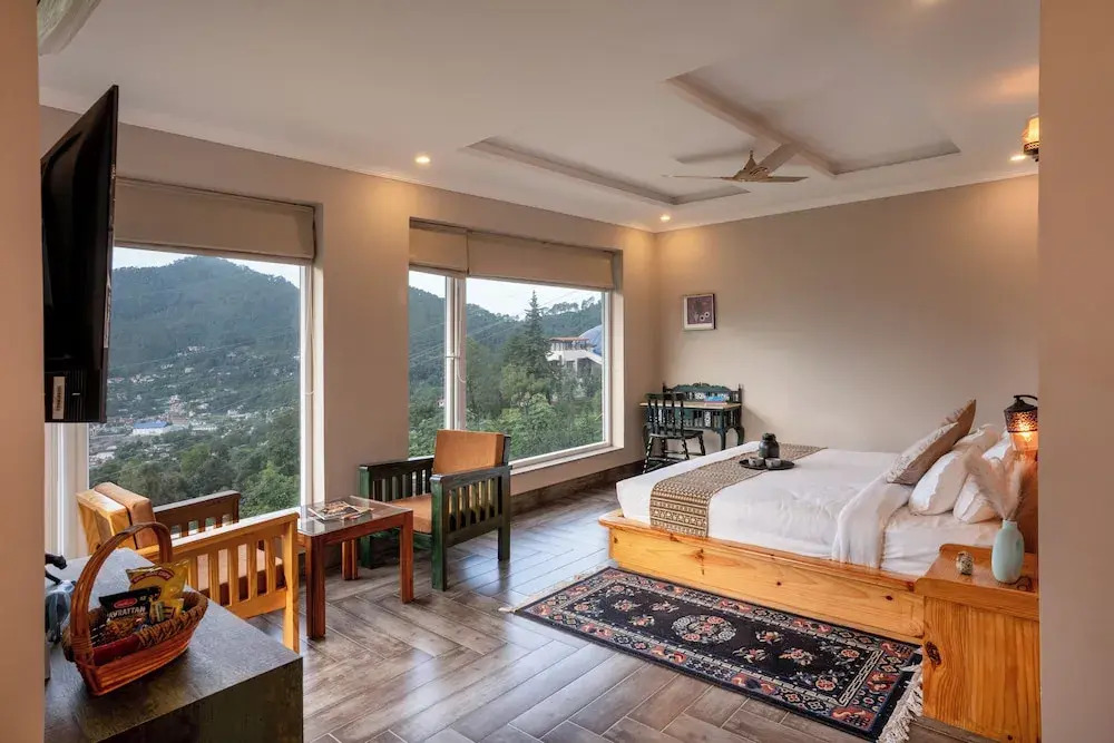 Yecha House - Mountain & Lake View Retreat, Bhimtal