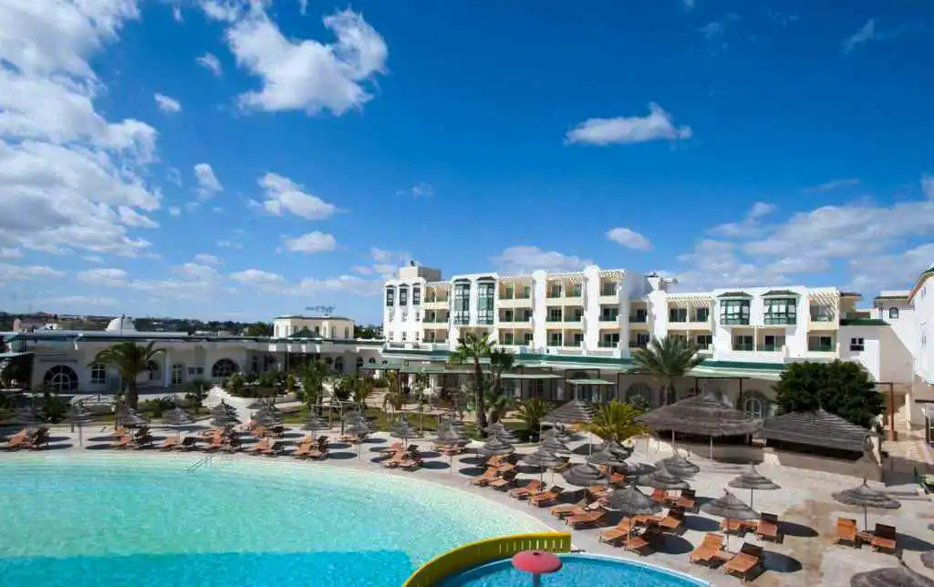 Soviva Resort - Families Only