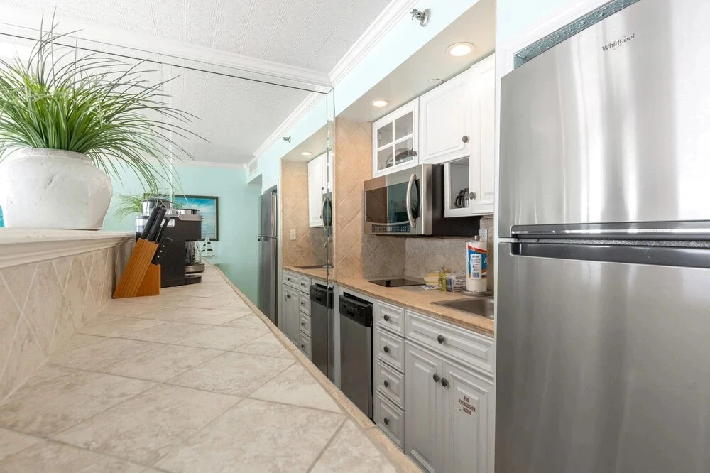 Islander Beach Resort 504 Condo