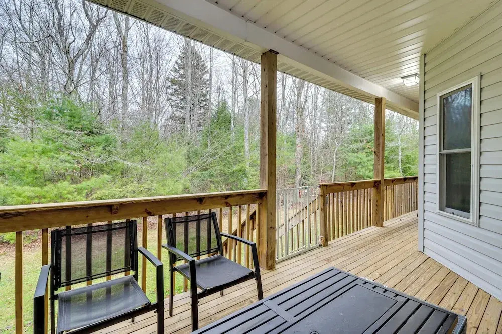 Hot Tub & Epic Game Room! Poconos Family Retreat