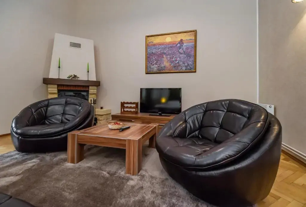 Select City Center Apartments