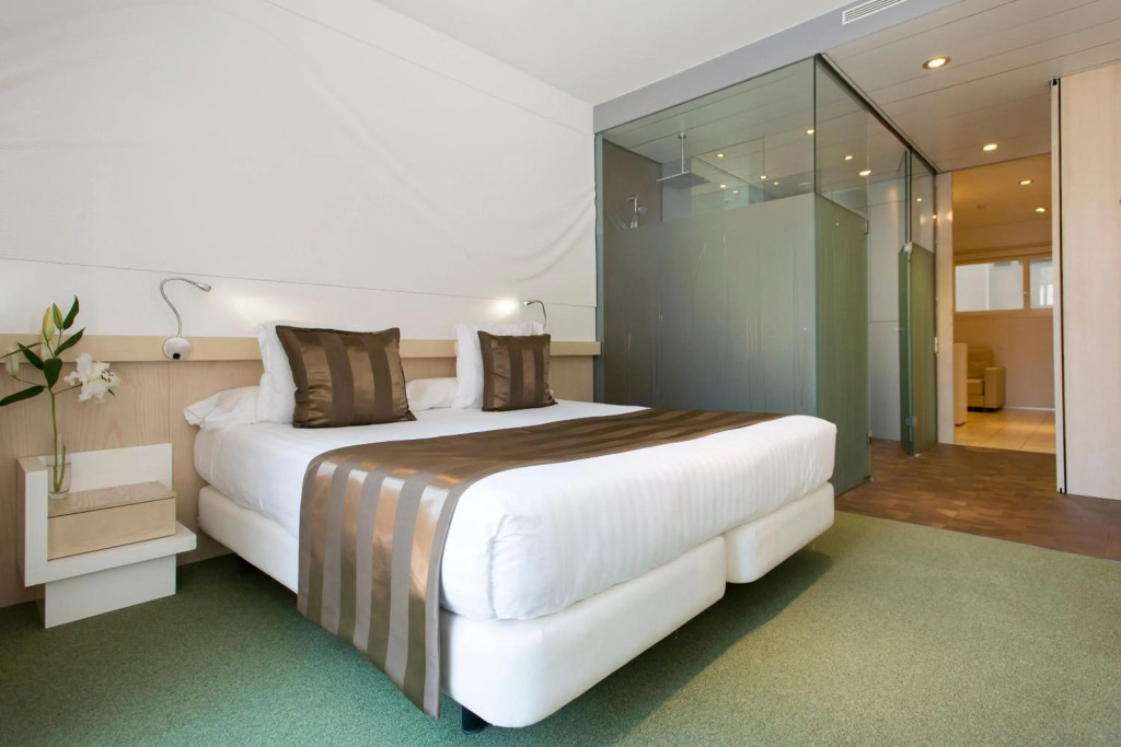 Ako Suite Hotel