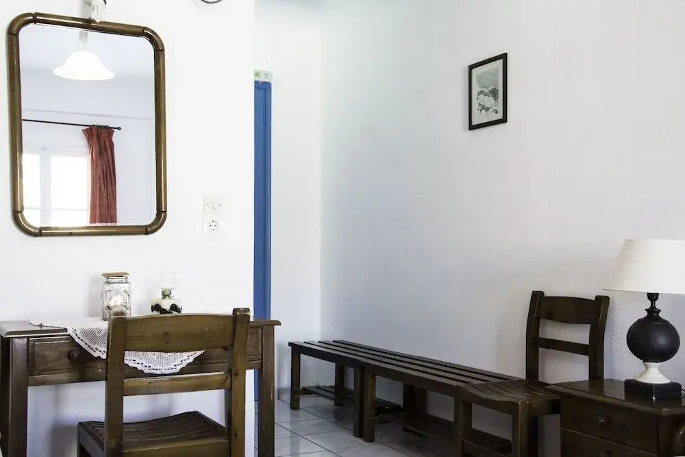 Stellas Guest House