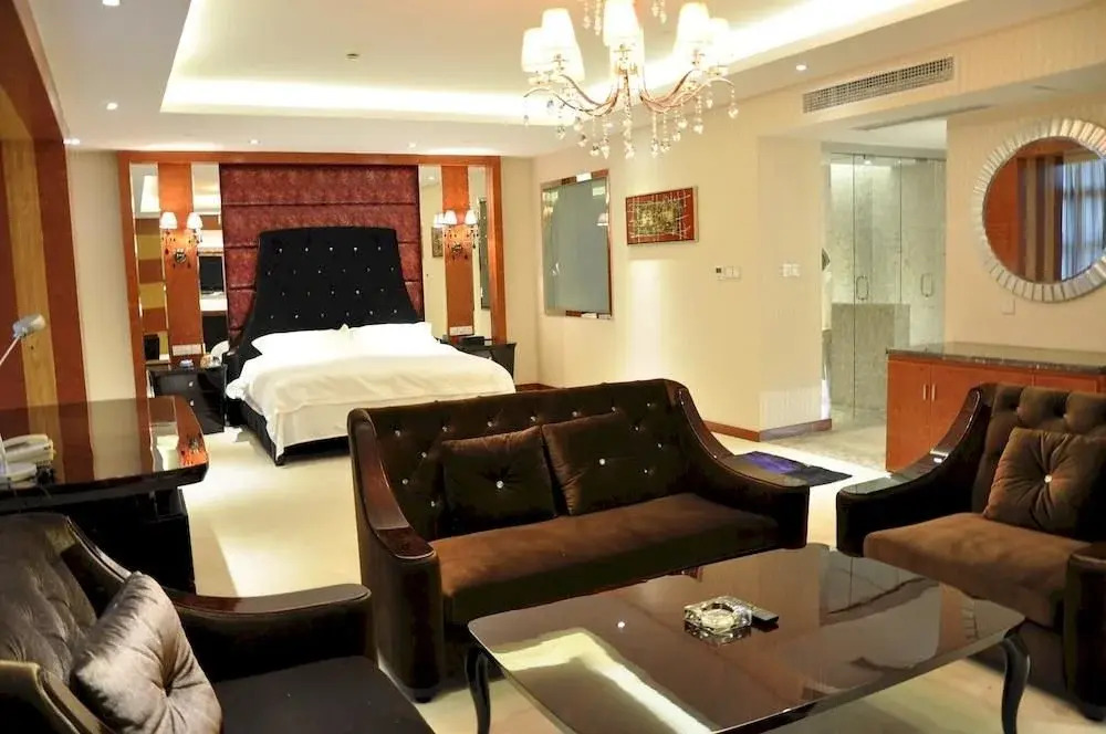 Bihaiyuntian Business Hotel - Chengdu