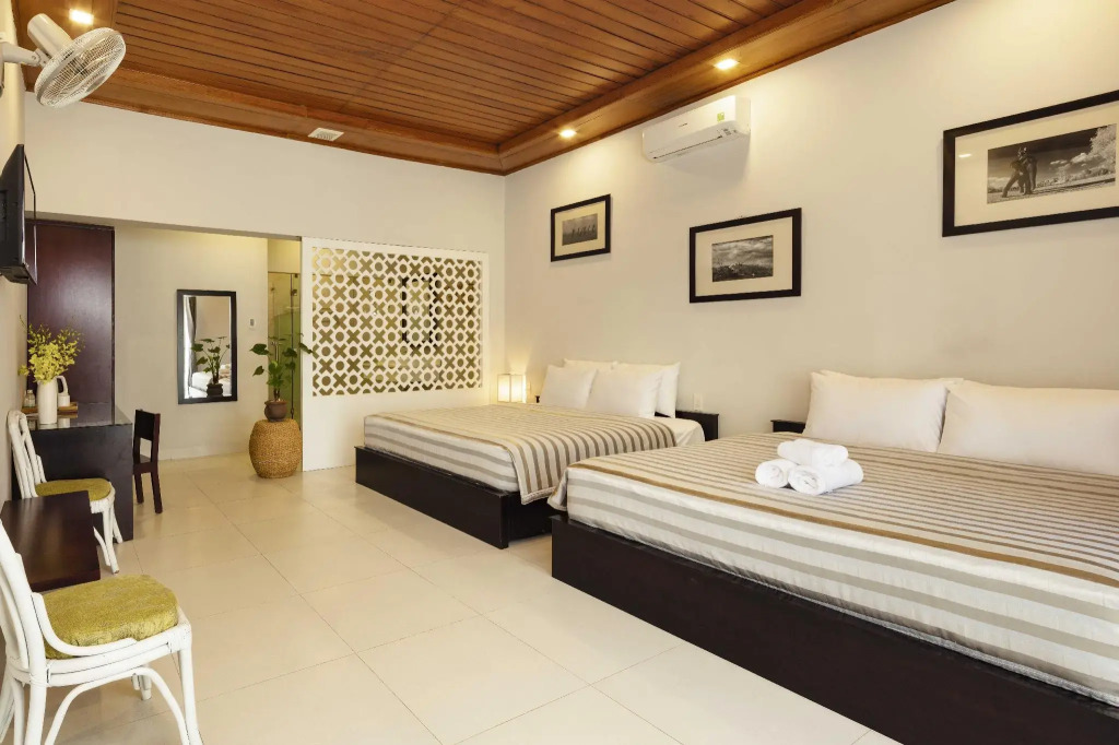 La Paloma Villa