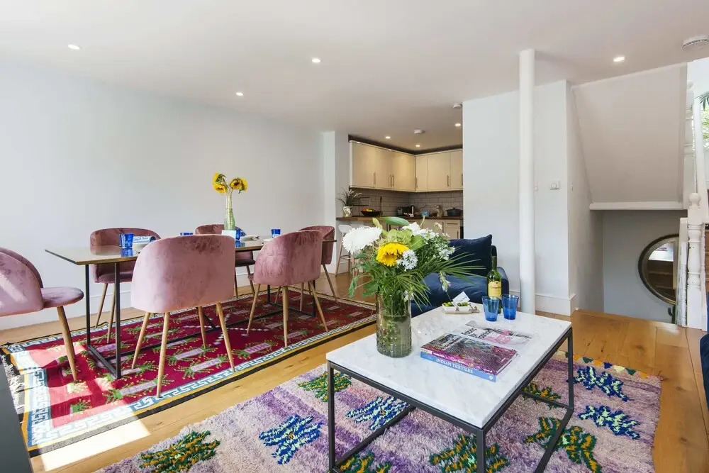 The Dunworth Mews Apartment - ANB