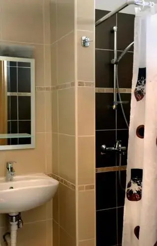 Niriides Studios and Apartments