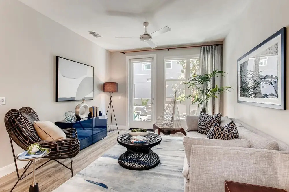Pacific Beach Luxury Suites by Barsala