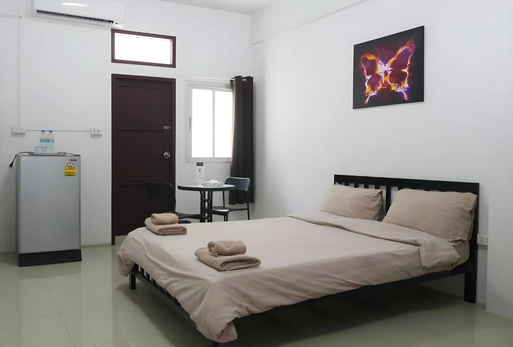 Baan Mai Guest House